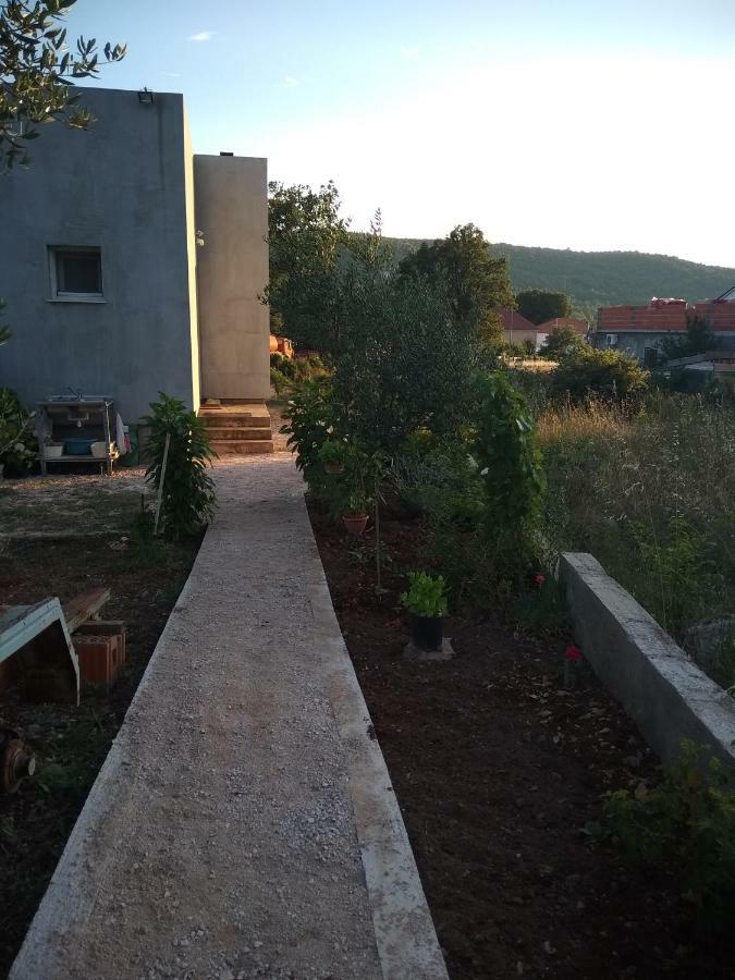 דירות ביליצה Neva מראה חיצוני תמונה